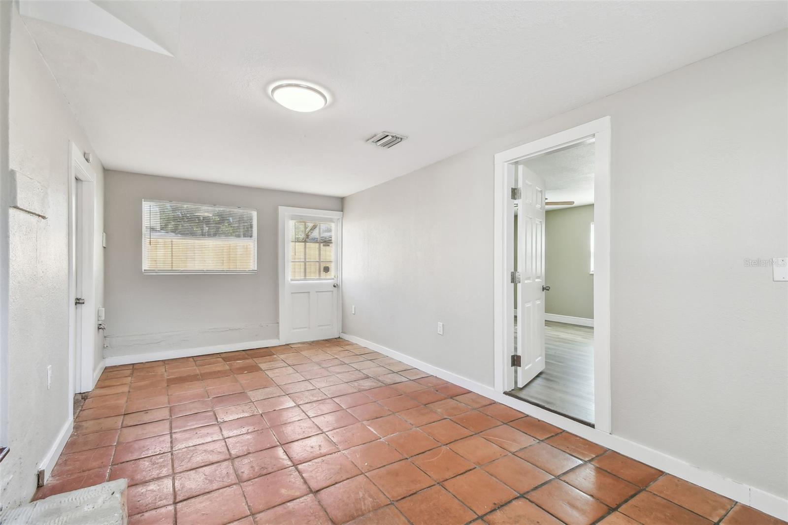5601 16TH ST N, ST PETERSBURG, FL, 33703
