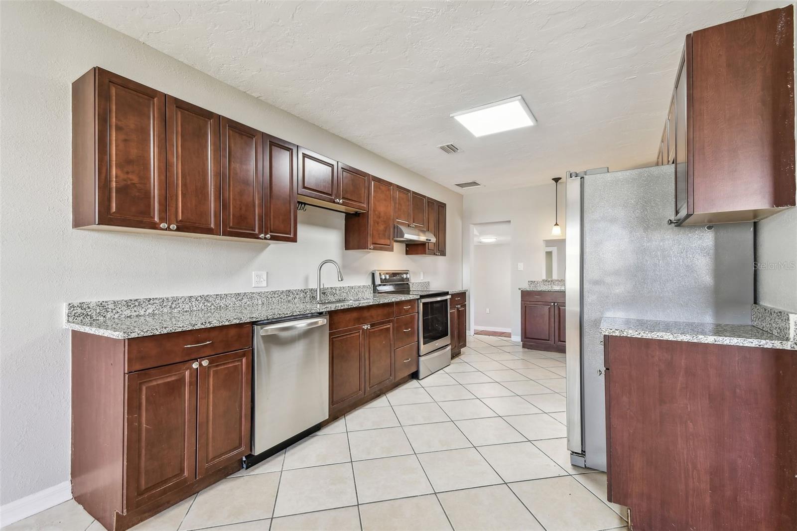 5601 16TH ST N, ST PETERSBURG, FL, 33703