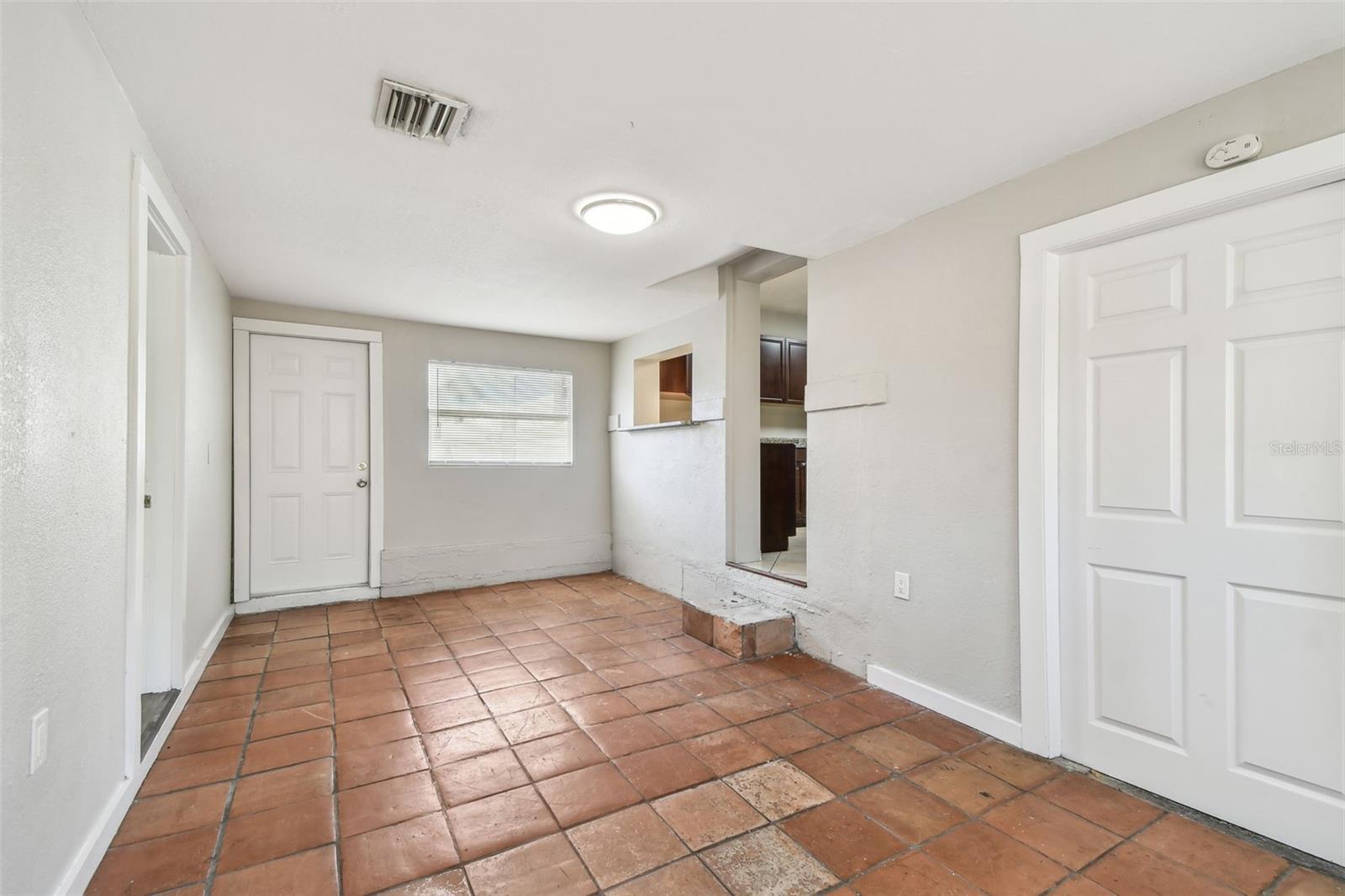 5601 16TH ST N, ST PETERSBURG, FL, 33703
