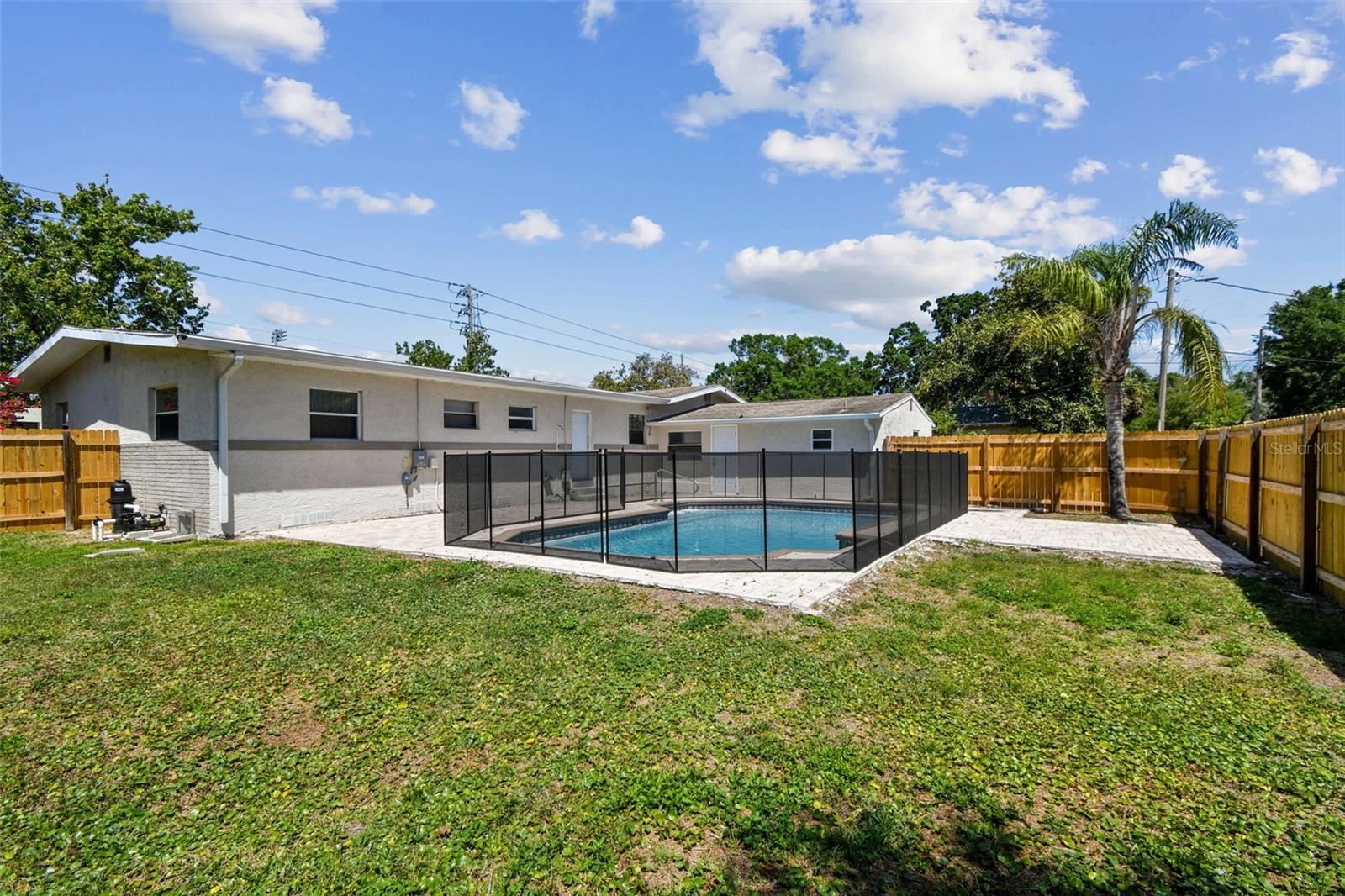 5601 16TH ST N, ST PETERSBURG, FL, 33703