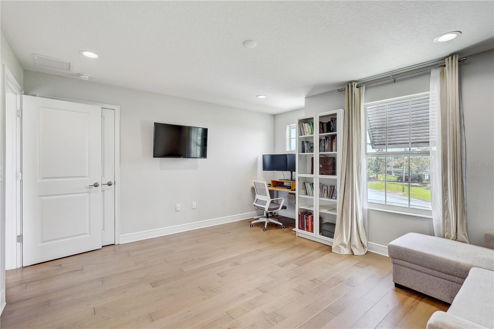 2190 FAIRWAY AVE S, ST PETERSBURG, FL, 33712