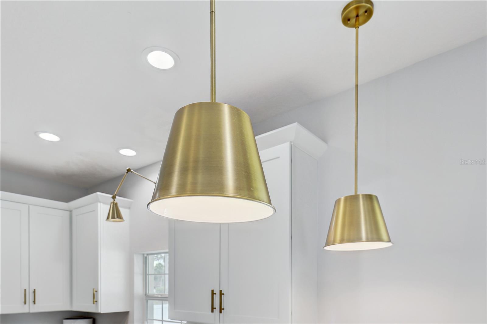 2190 FAIRWAY AVE S, ST PETERSBURG, FL, 33712