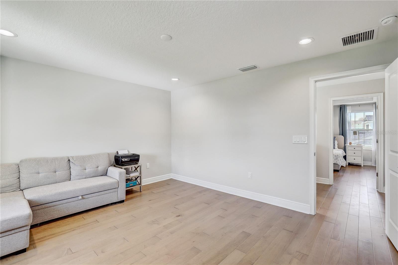 2190 FAIRWAY AVE S, ST PETERSBURG, FL, 33712