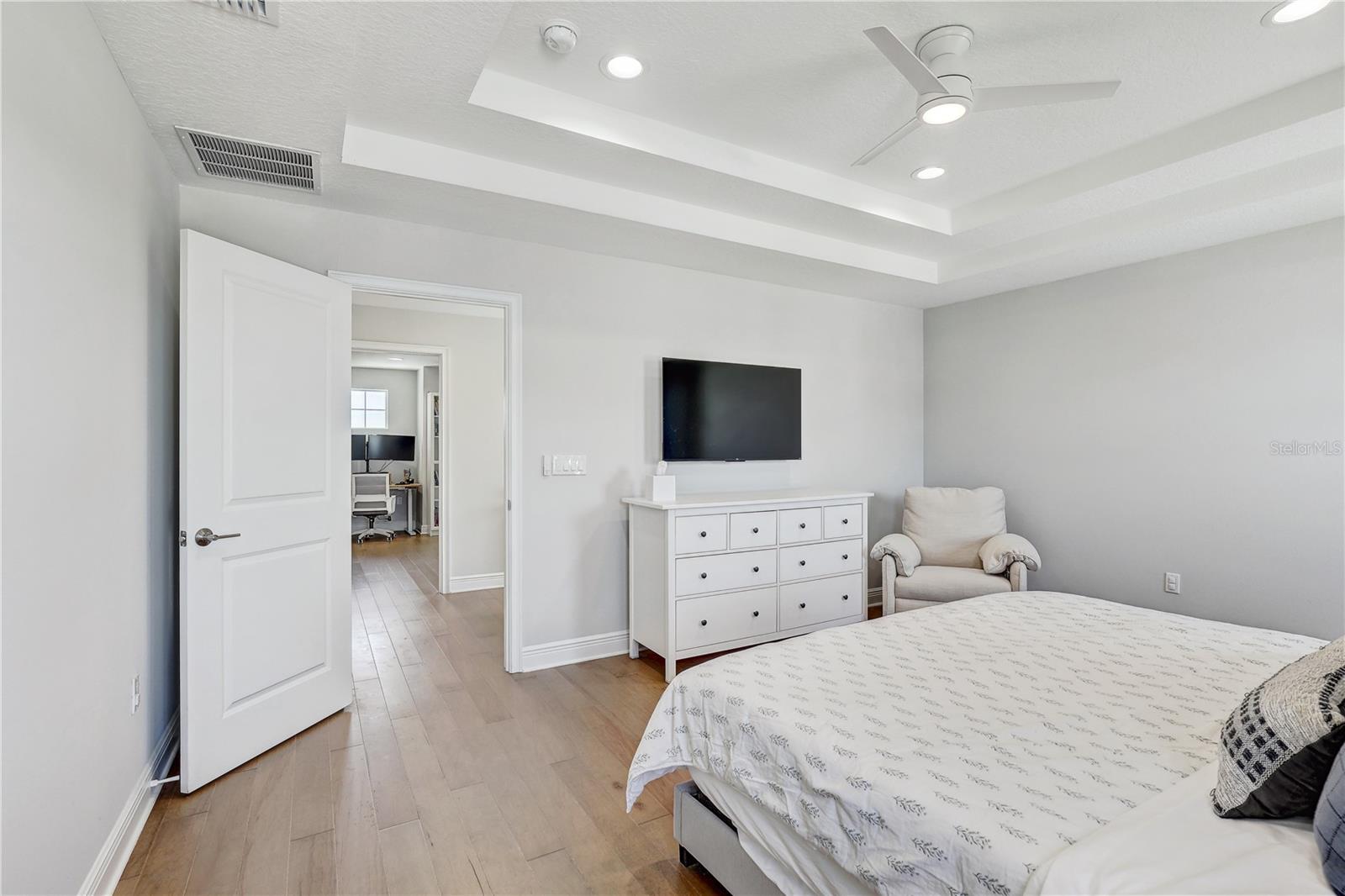 2190 FAIRWAY AVE S, ST PETERSBURG, FL, 33712