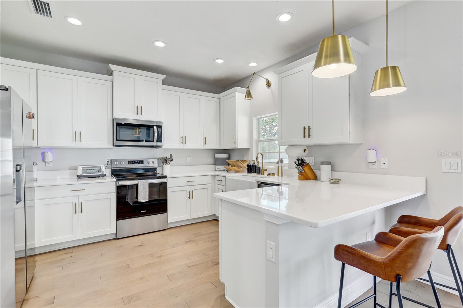 2190 FAIRWAY AVE S, ST PETERSBURG, FL, 33712