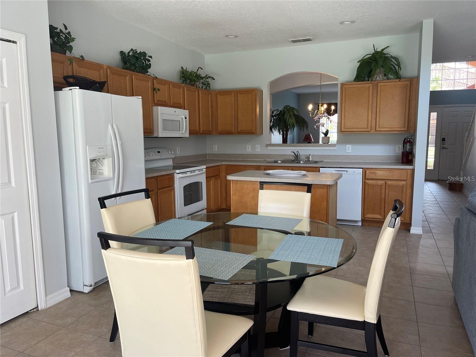1031 SOLANA CIR, DAVENPORT, FL, 33897