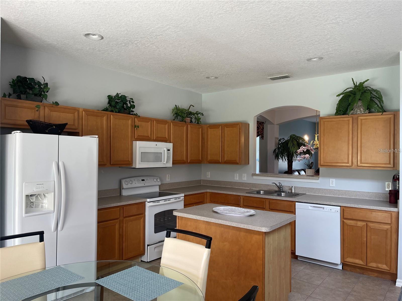 1031 SOLANA CIR, DAVENPORT, FL, 33897