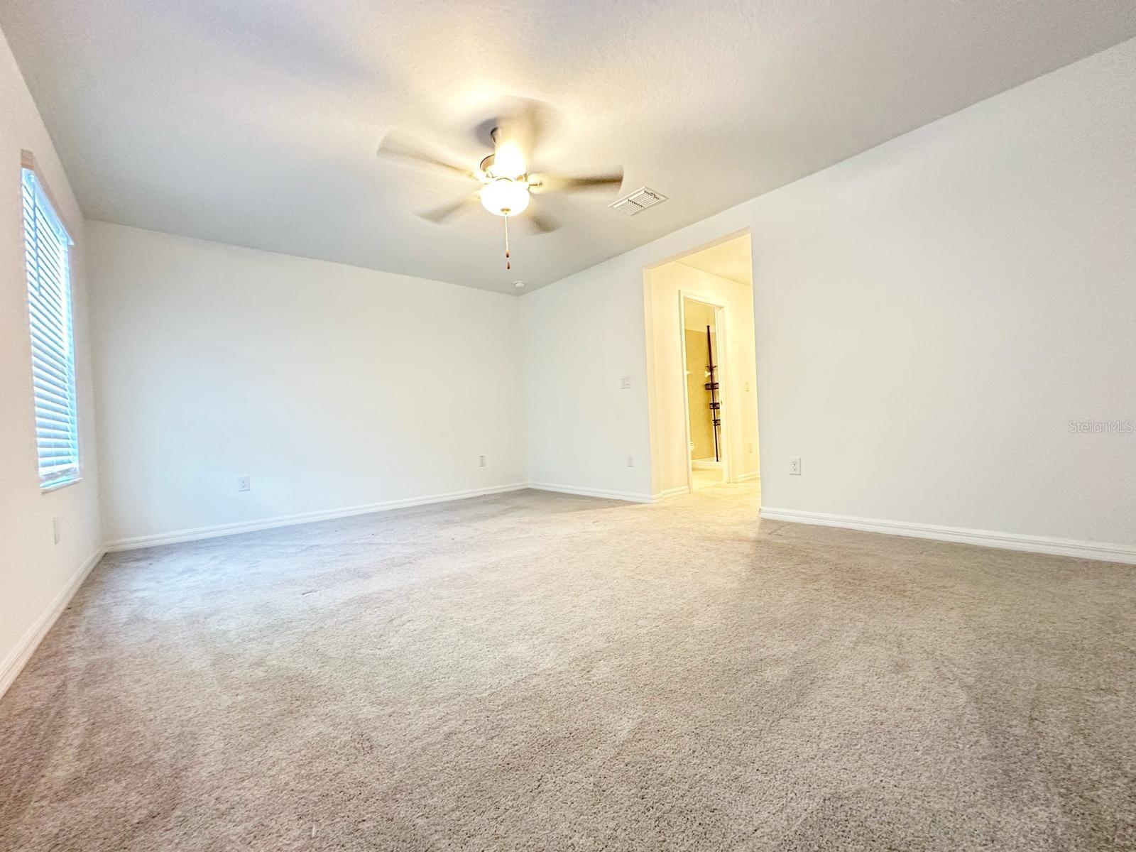 8239 CRESCENT OAKS DR, NEW PORT RICHEY, FL, 34655
