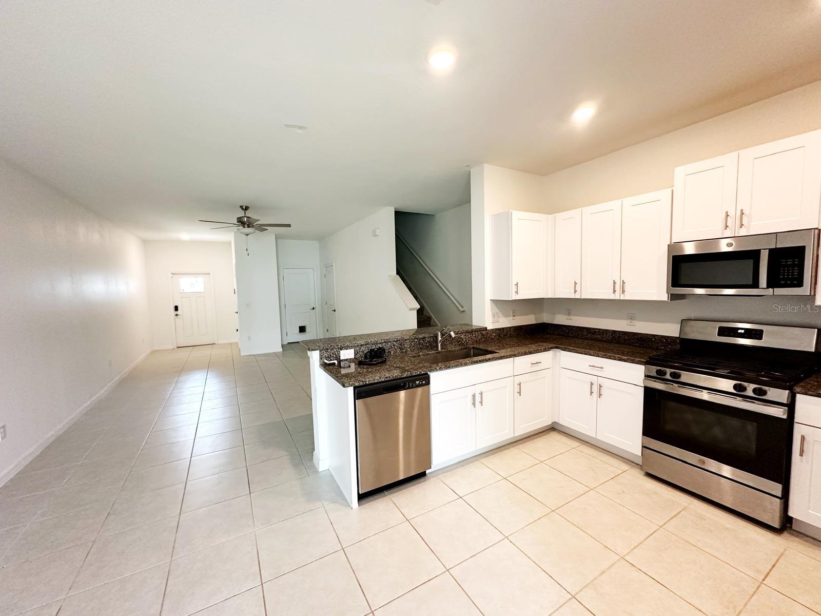 8239 CRESCENT OAKS DR, NEW PORT RICHEY, FL, 34655