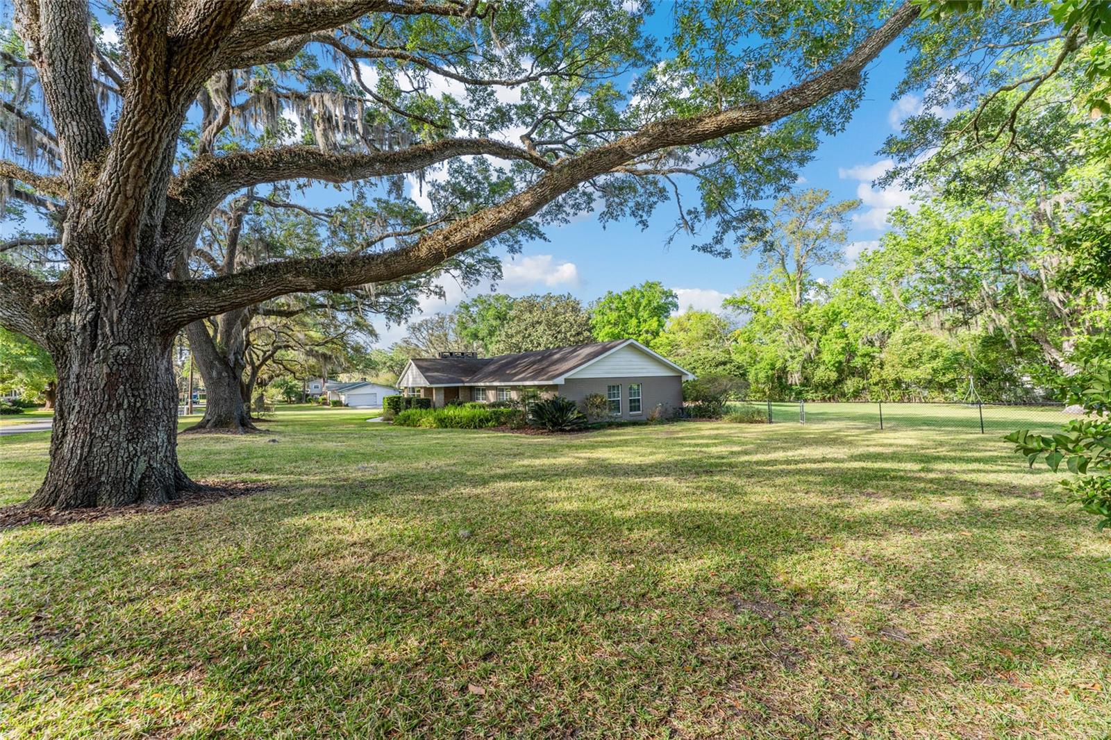 1126 SE 15TH AVE, OCALA, FL, 34471