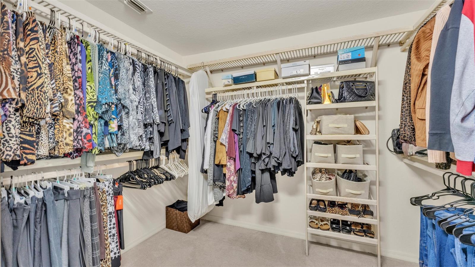 1920 FARRINGTON DR, LAKELAND, FL, 33809