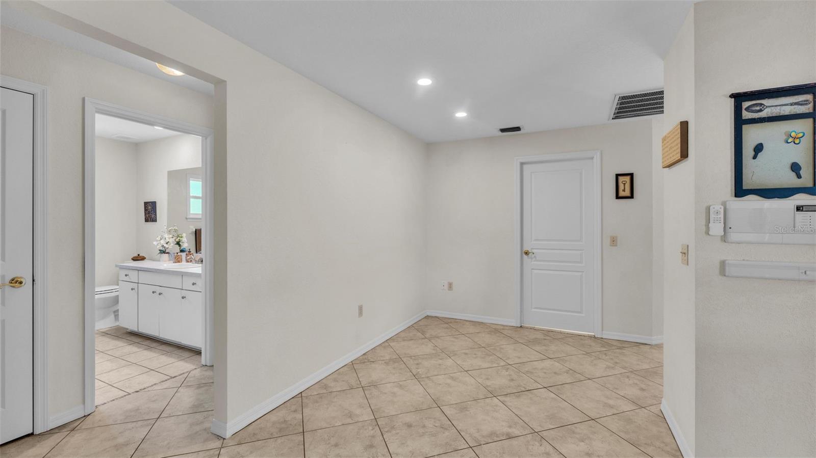 1920 FARRINGTON DR, LAKELAND, FL, 33809