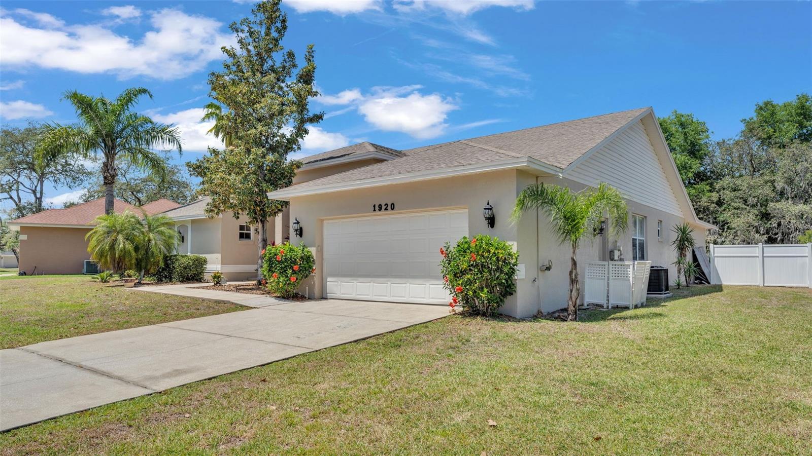 1920 FARRINGTON DR, LAKELAND, FL, 33809