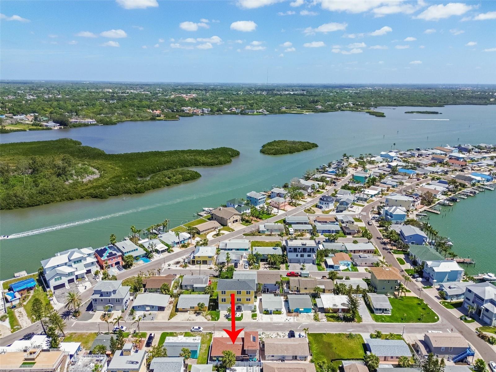 18102 2ND ST E, REDINGTON SHORES, FL, 33708