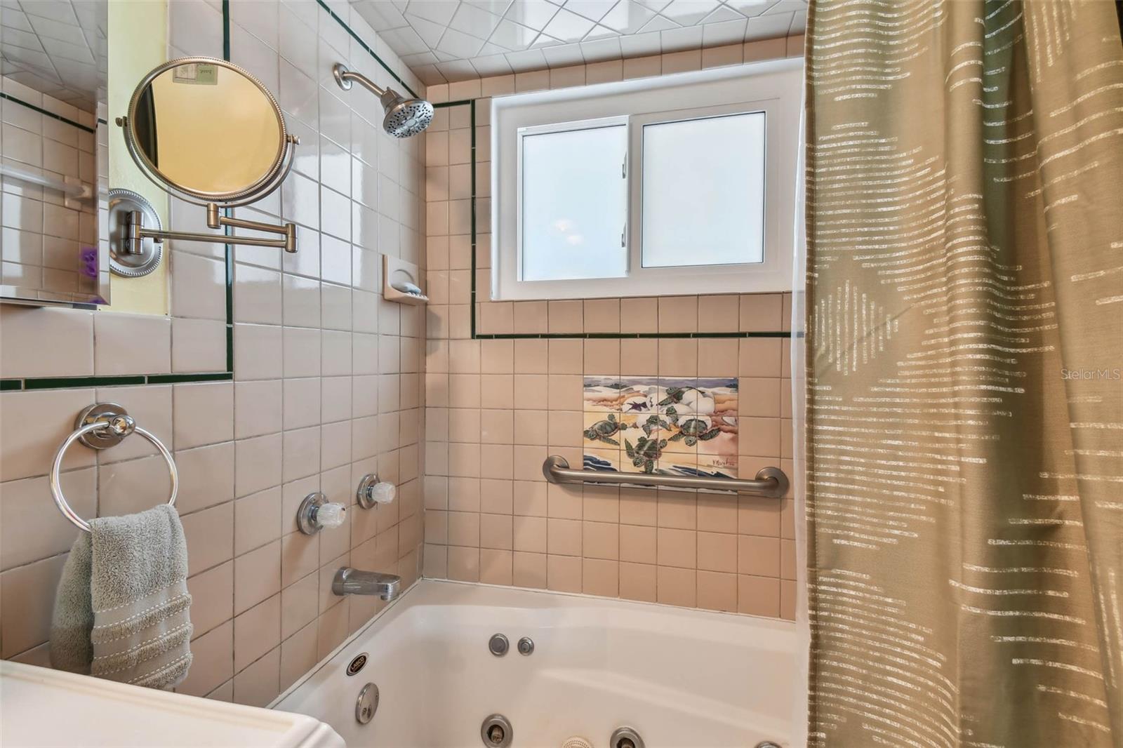 18102 2ND ST E, REDINGTON SHORES, FL, 33708