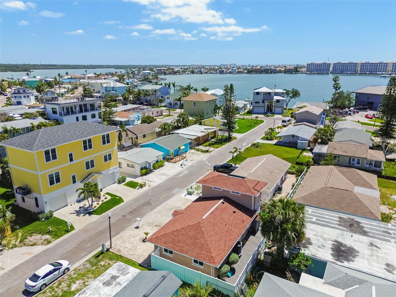 18102 2ND ST E, REDINGTON SHORES, FL, 33708