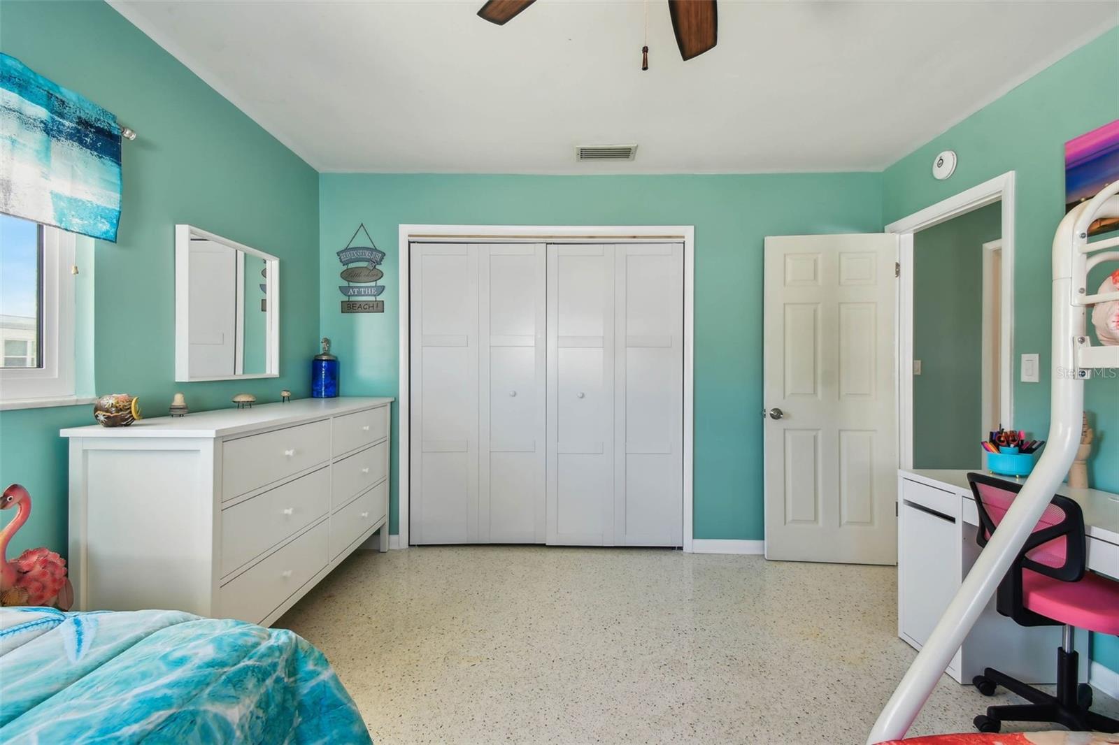 18102 2ND ST E, REDINGTON SHORES, FL, 33708