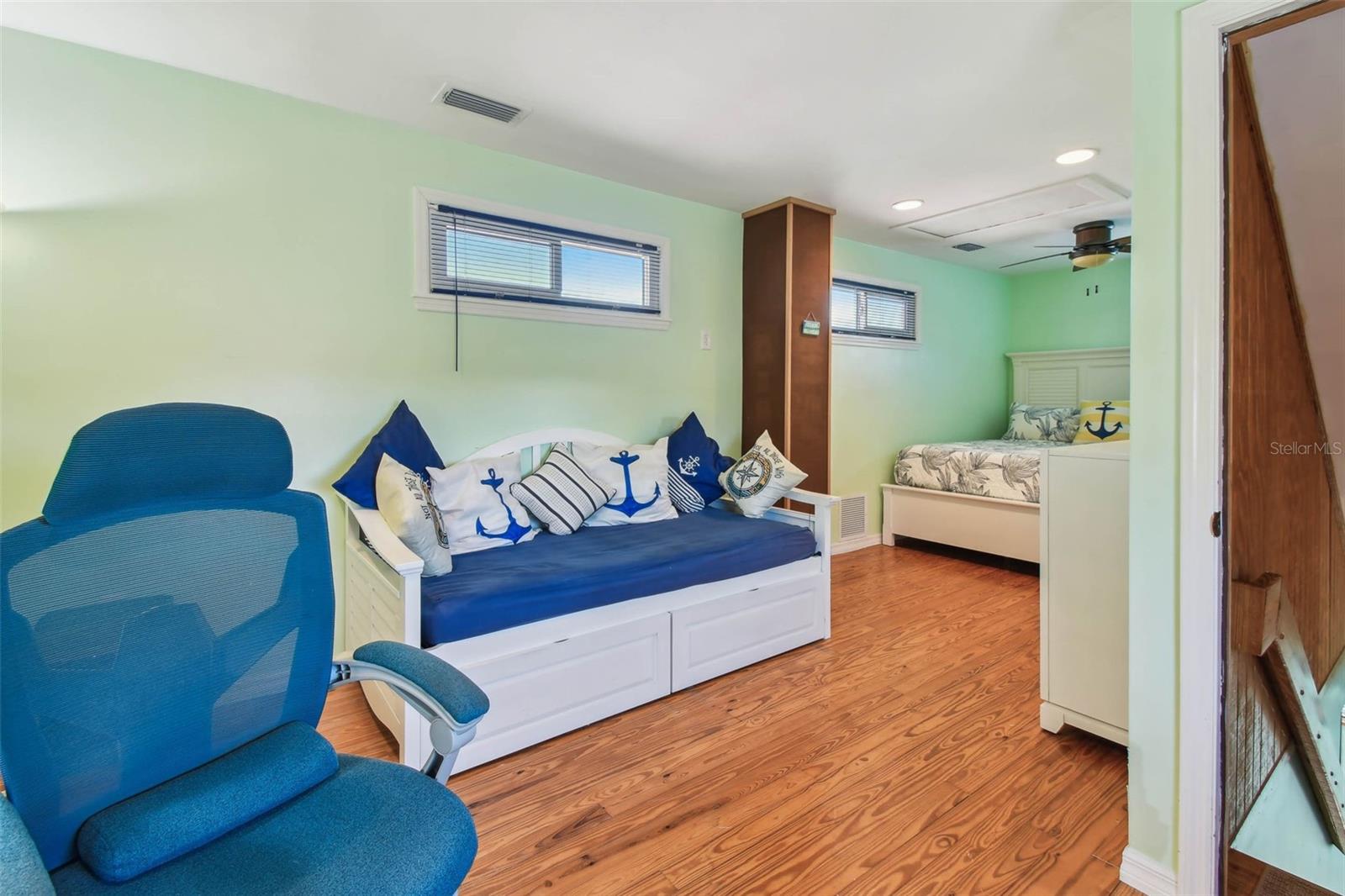 18102 2ND ST E, REDINGTON SHORES, FL, 33708
