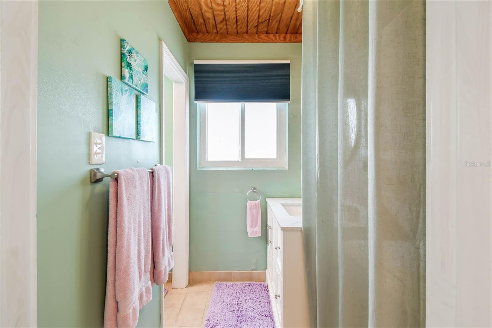 18102 2ND ST E, REDINGTON SHORES, FL, 33708