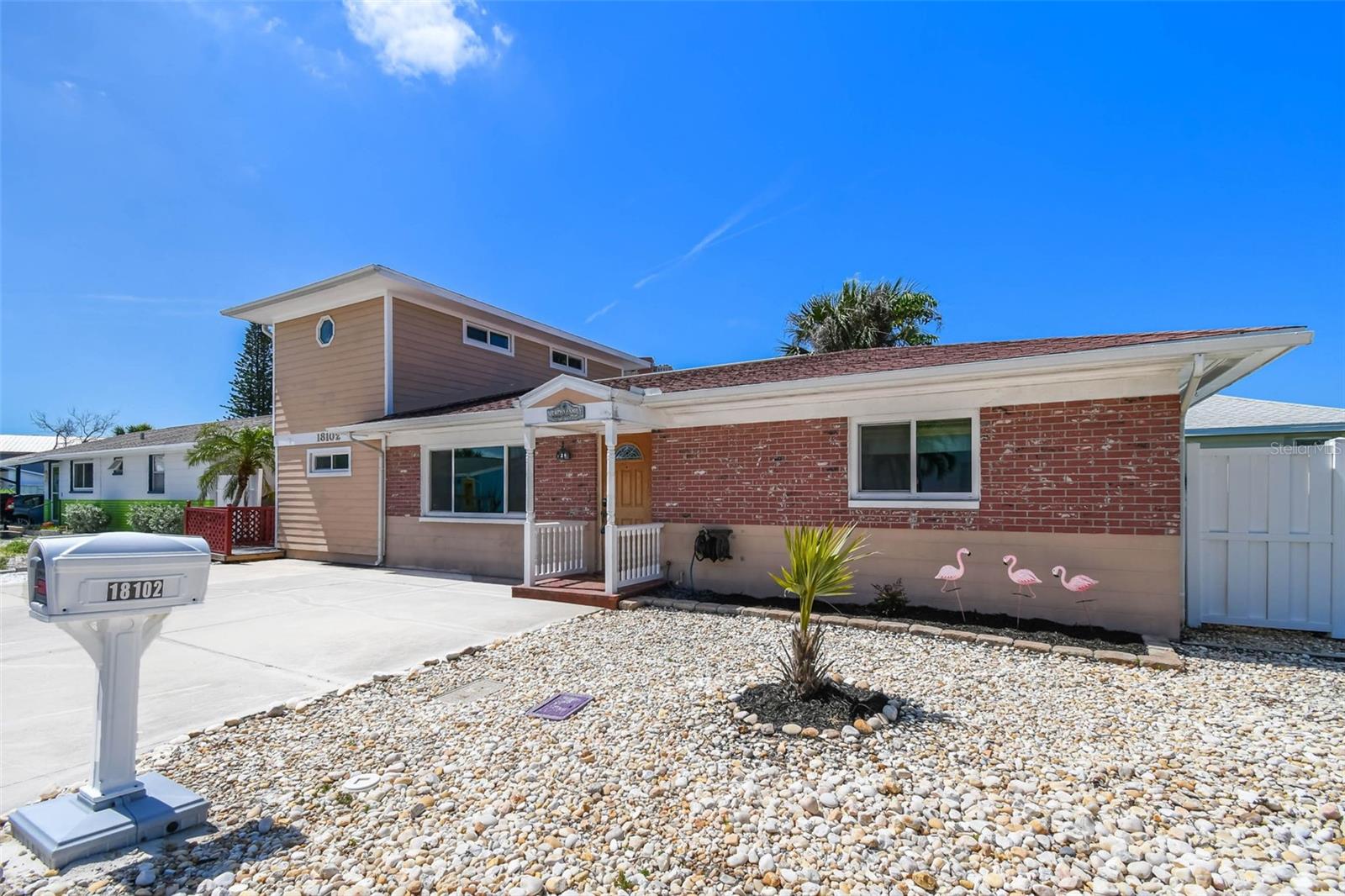 18102 2ND ST E, REDINGTON SHORES, FL, 33708