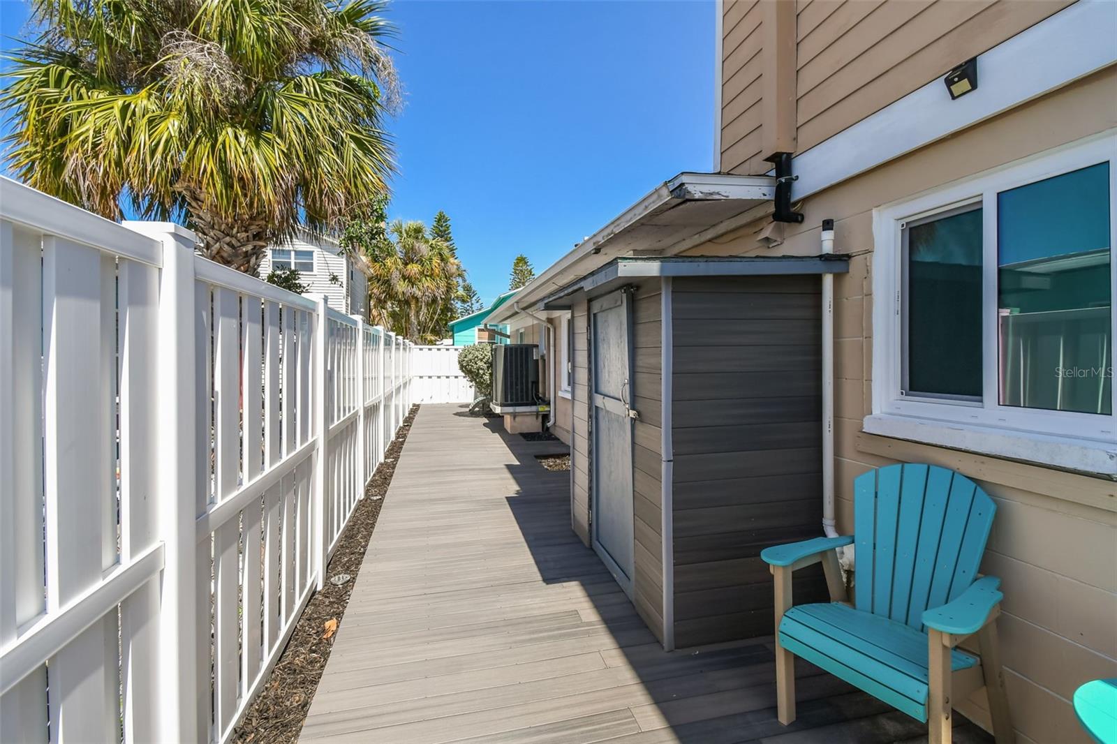 18102 2ND ST E, REDINGTON SHORES, FL, 33708