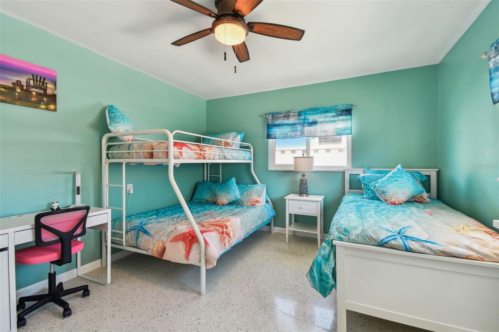 18102 2ND ST E, REDINGTON SHORES, FL, 33708