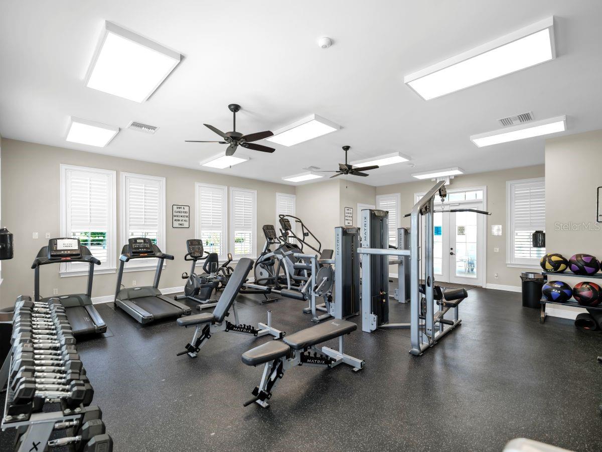 11208 LELAND GROVES DR, RIVERVIEW, FL, 33579
