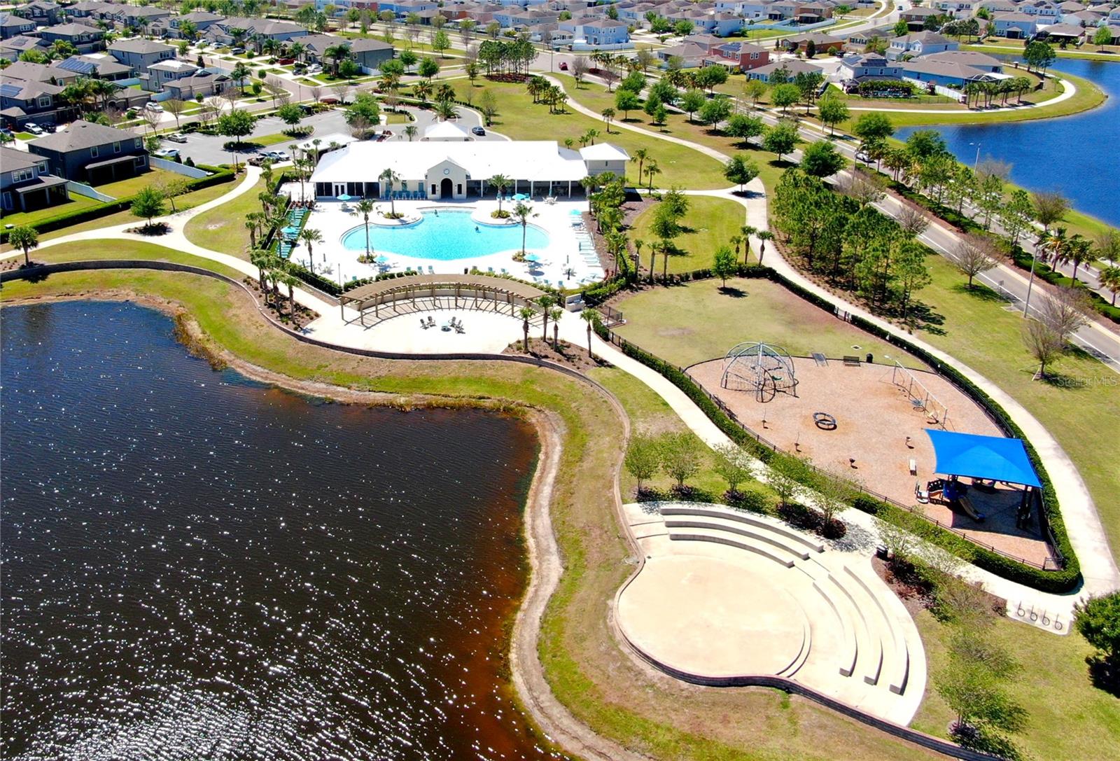 11208 LELAND GROVES DR, RIVERVIEW, FL, 33579