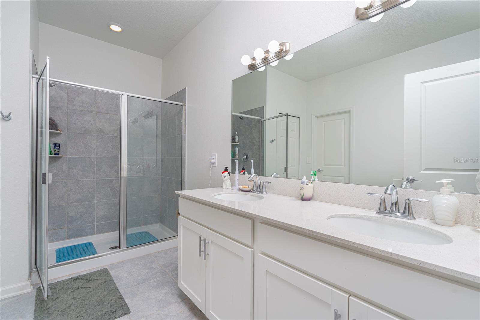 853 LAUREL VIEW WAY, GROVELAND, FL, 34736