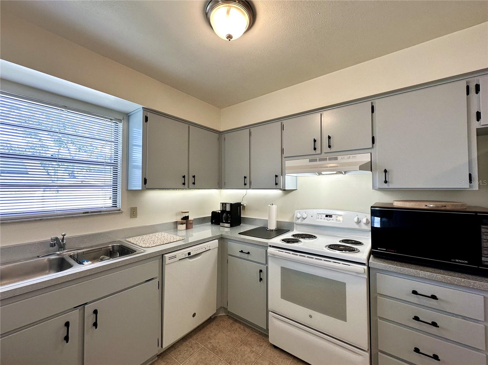 4622 BLOSSOM BLVD #D, ZEPHYRHILLS, FL, 33542