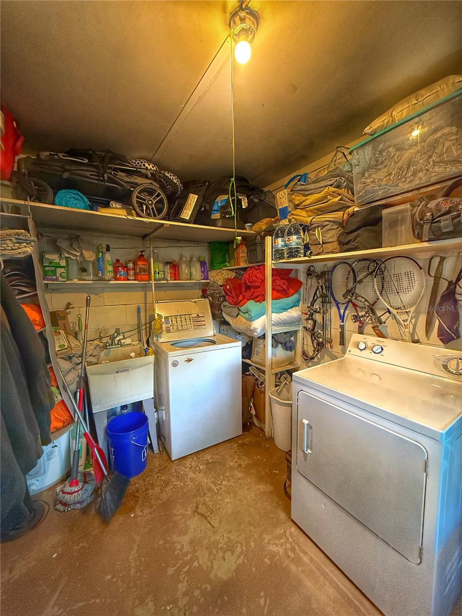 802 HASELTON ST, EUSTIS, FL, 32726