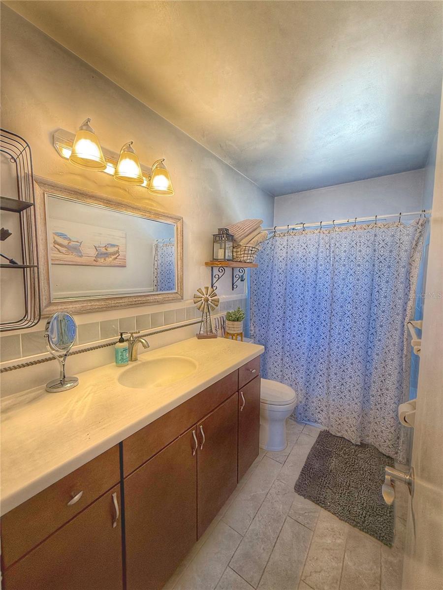 802 HASELTON ST, EUSTIS, FL, 32726