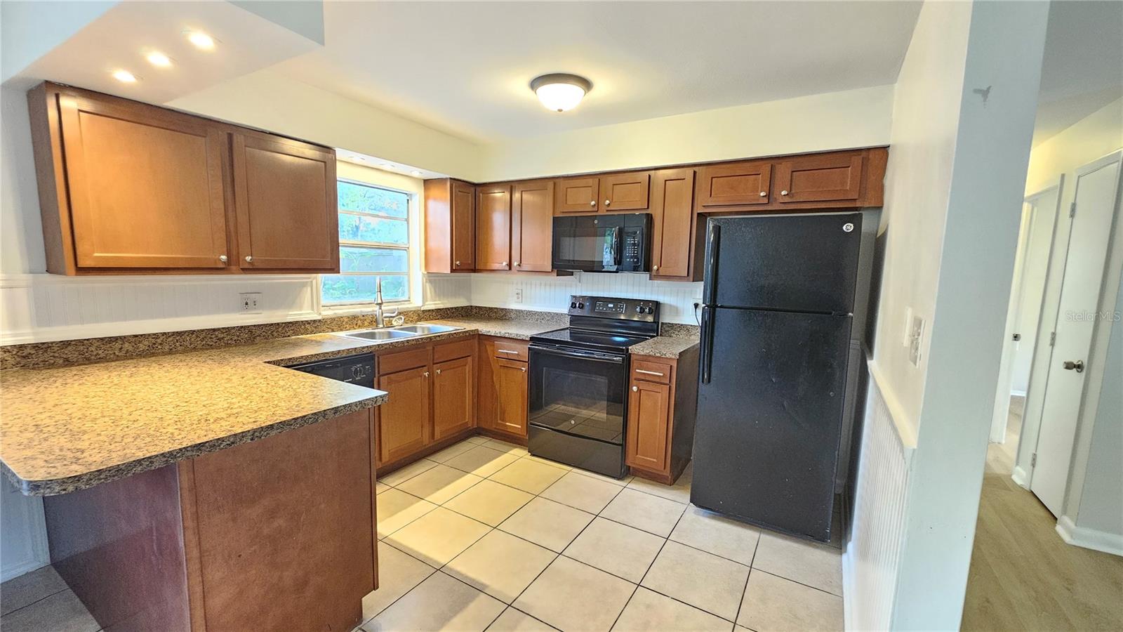 3009 S WILLOW DR, PLANT CITY, FL, 33566