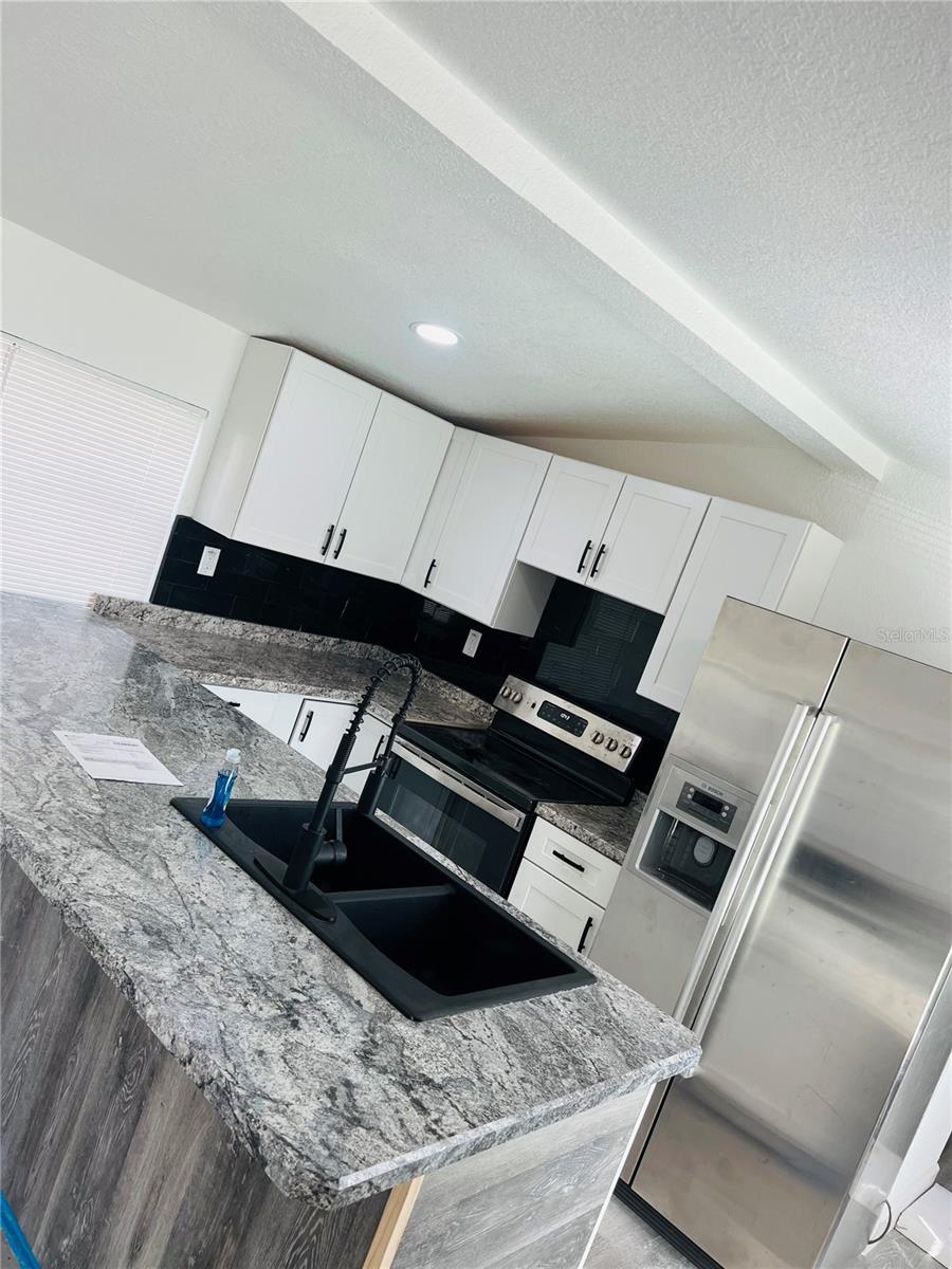9247 SE 142ND PL, SUMMERFIELD, FL, 34491