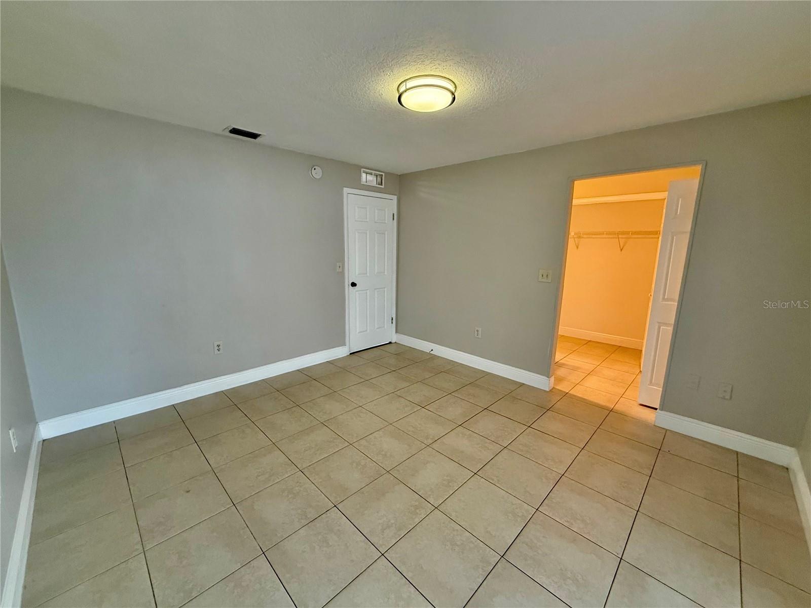 11612 PAINTED HILLS LN, TAMPA, FL, 33624