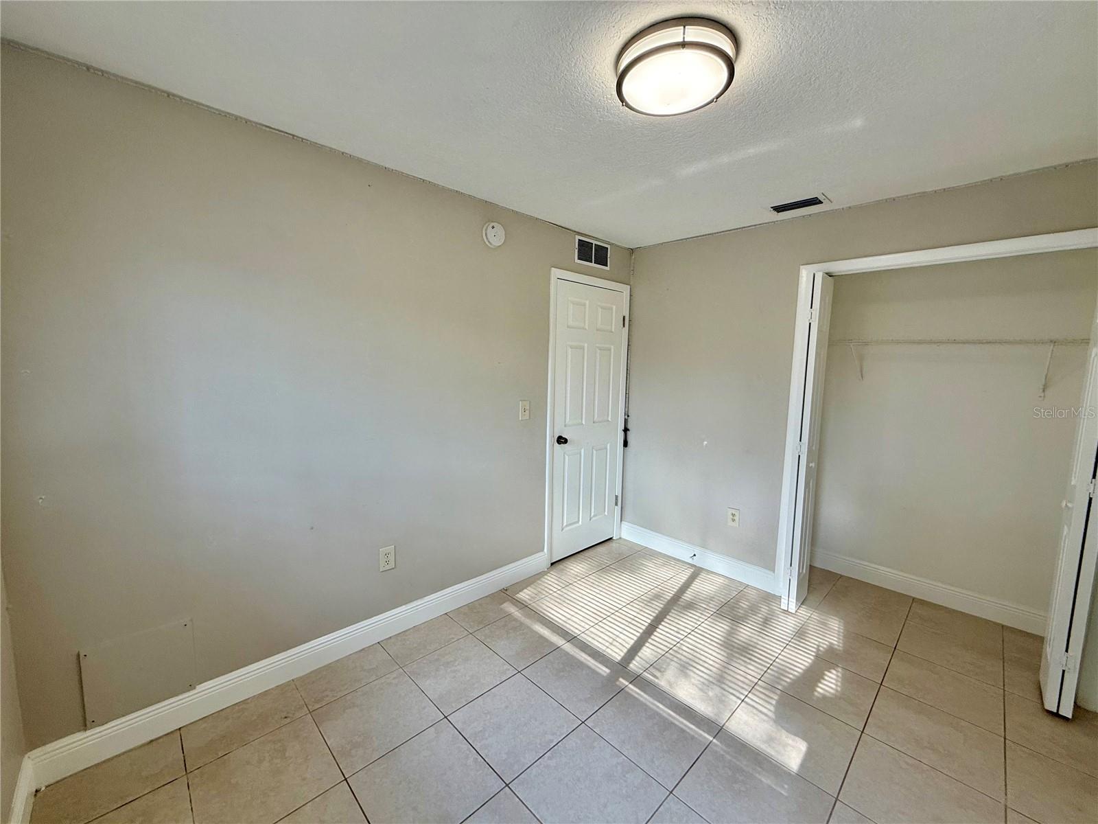 11612 PAINTED HILLS LN, TAMPA, FL, 33624