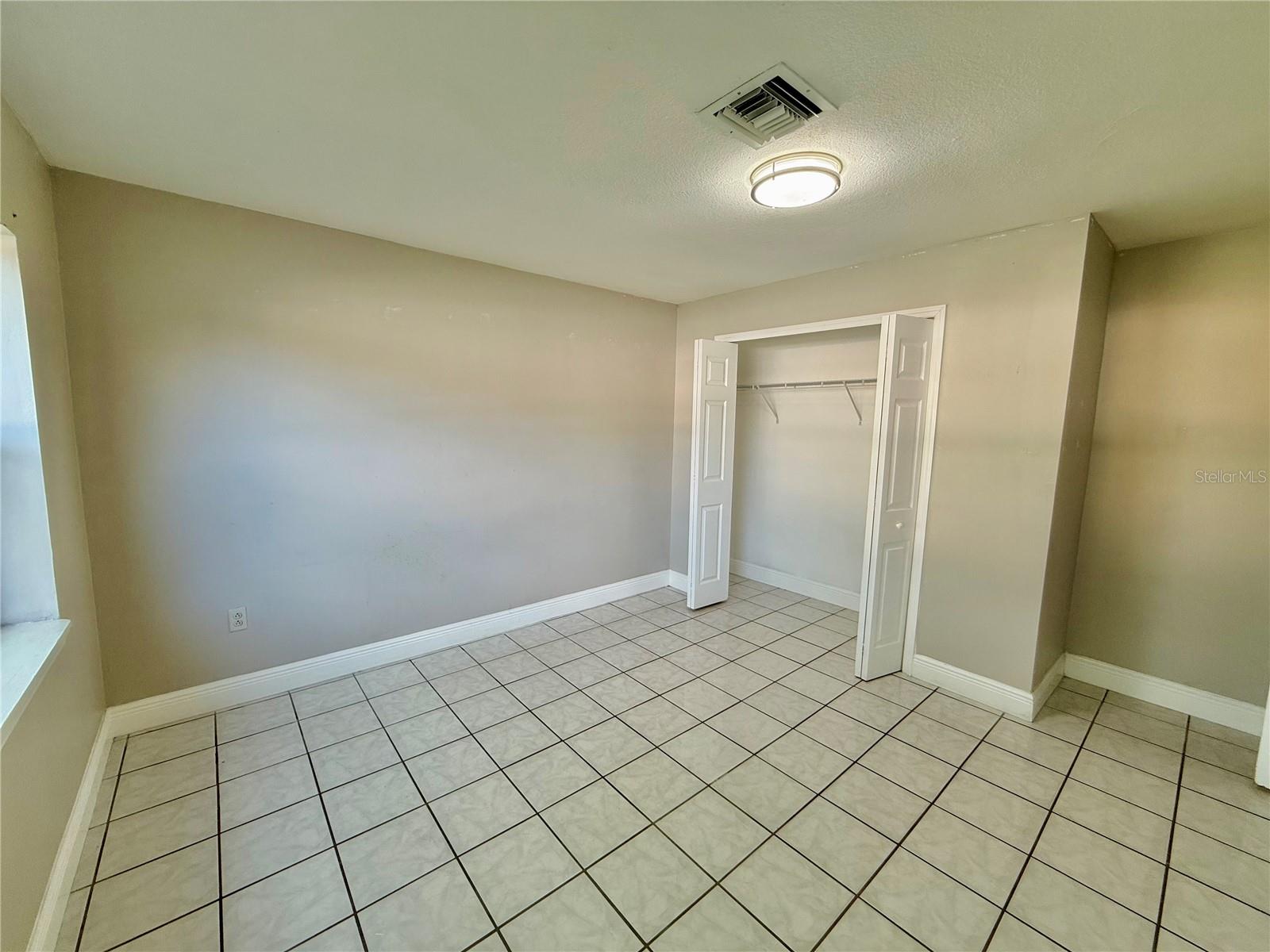 11612 PAINTED HILLS LN, TAMPA, FL, 33624