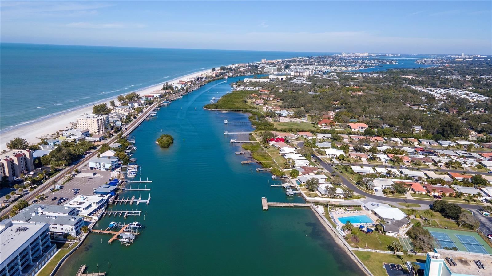 10351 REGAL DR #8, LARGO, FL, 33774