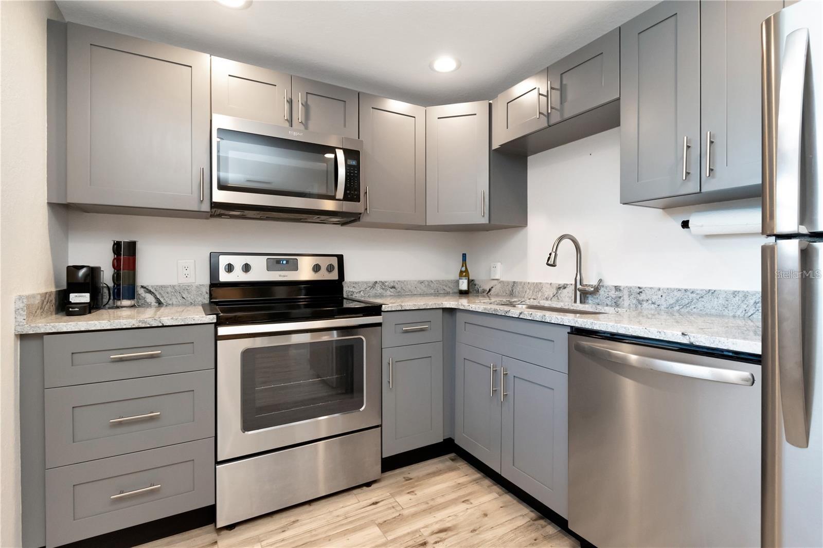 10351 REGAL DR #8, LARGO, FL, 33774