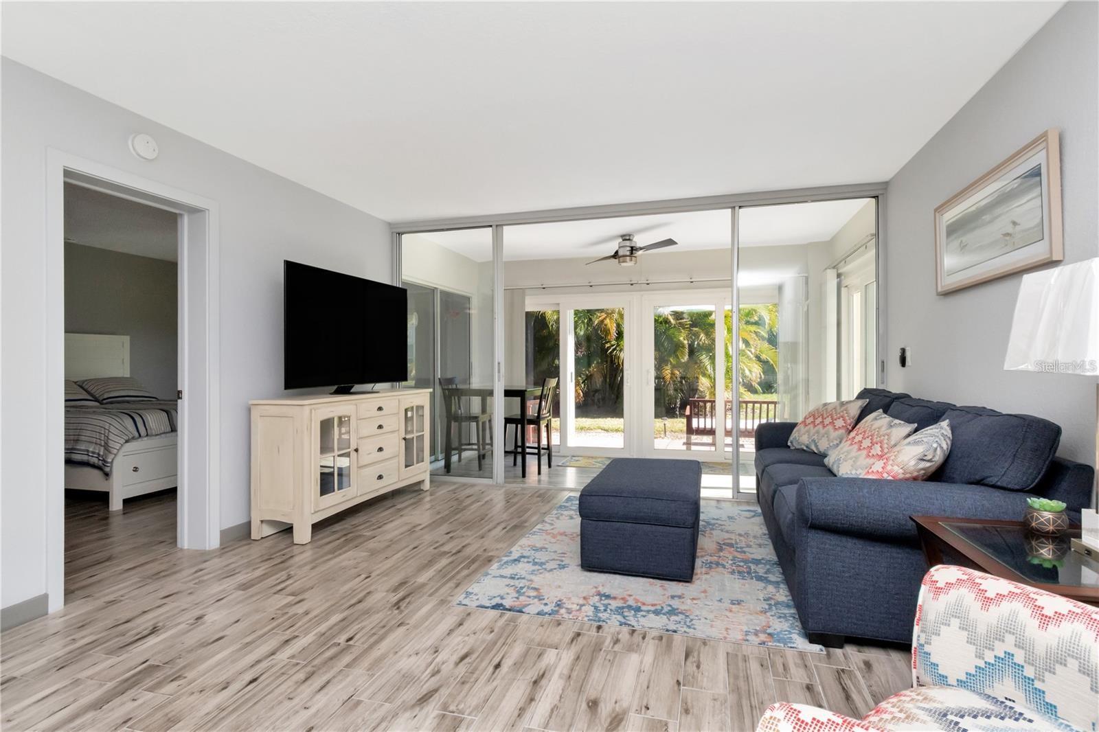 10351 REGAL DR #8, LARGO, FL, 33774