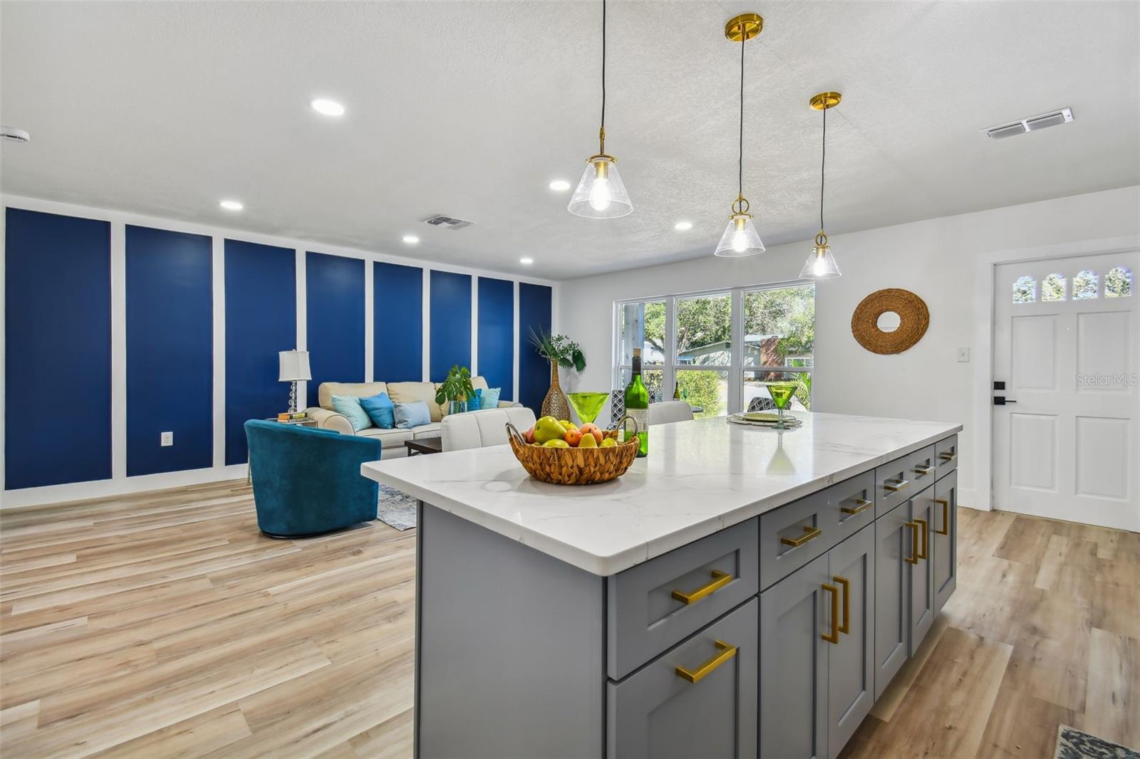 4523 S GAINES RD, TAMPA, FL, 33611
