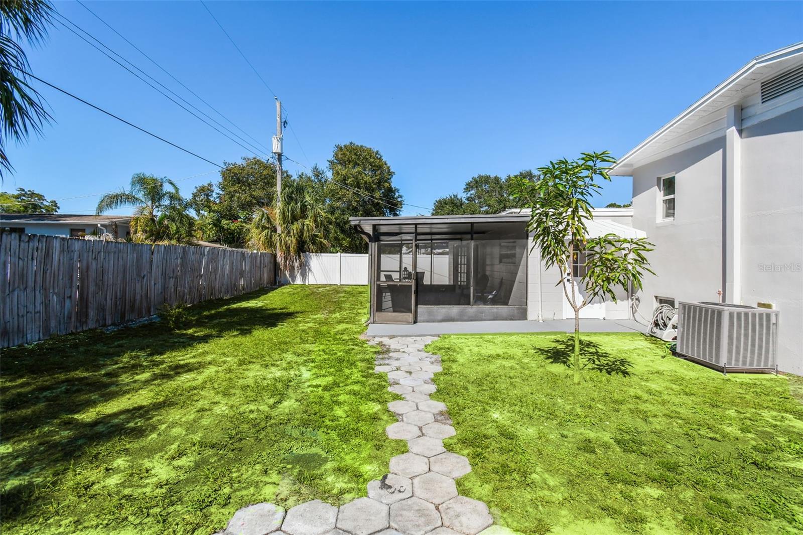 4523 S GAINES RD, TAMPA, FL, 33611