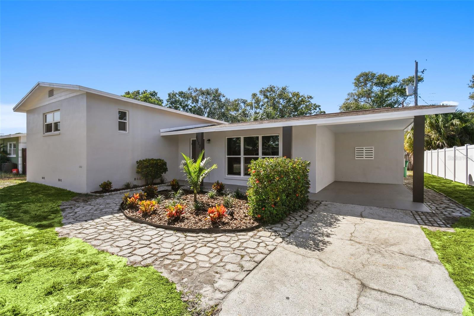 4523 S GAINES RD, TAMPA, FL, 33611