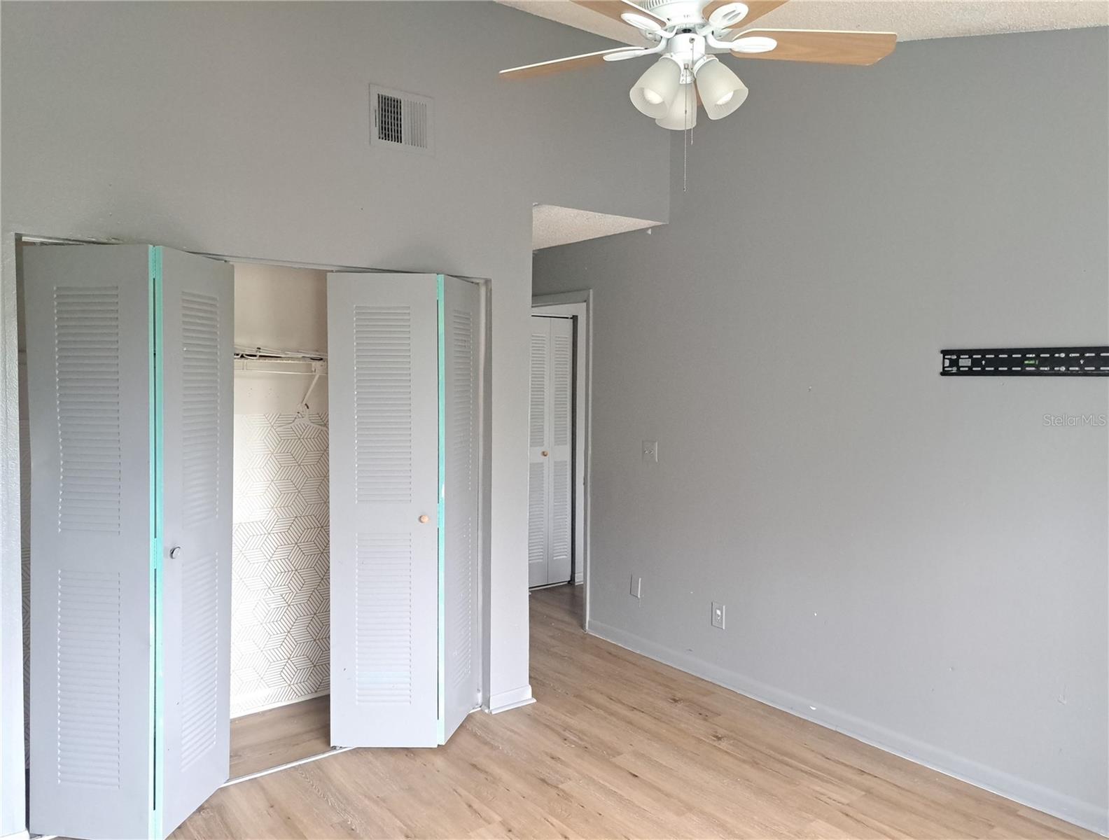 2572 WOODGATE BLVD #204, ORLANDO, FL, 32822