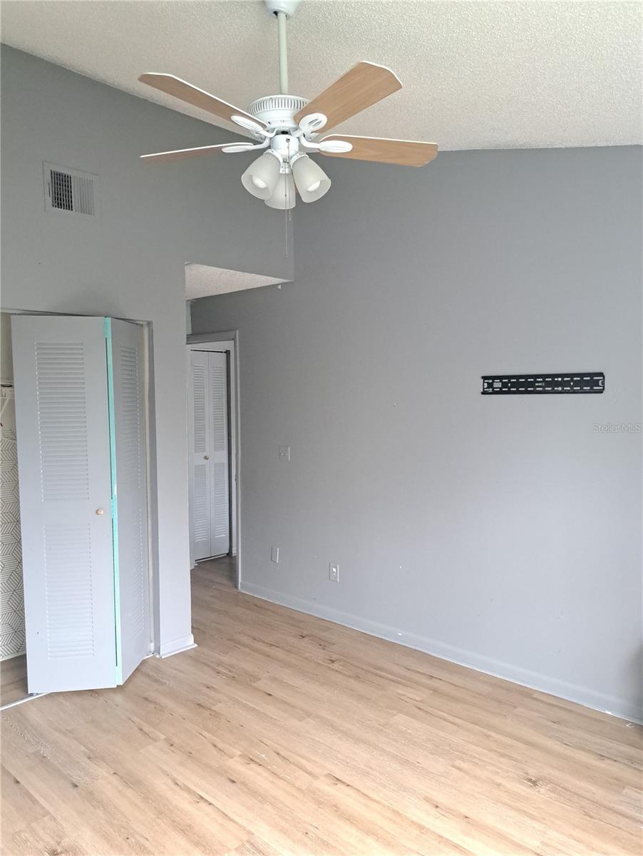 2572 WOODGATE BLVD #204, ORLANDO, FL, 32822