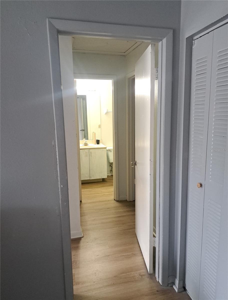 2572 WOODGATE BLVD #204, ORLANDO, FL, 32822