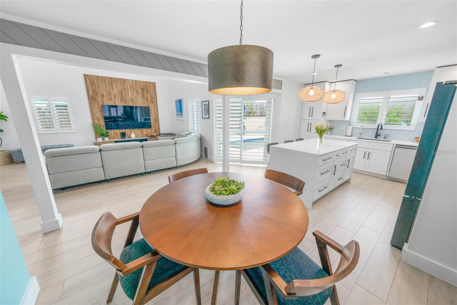 4009 S PENINSULA DR, WILBUR BY THE SEA, FL, 32127