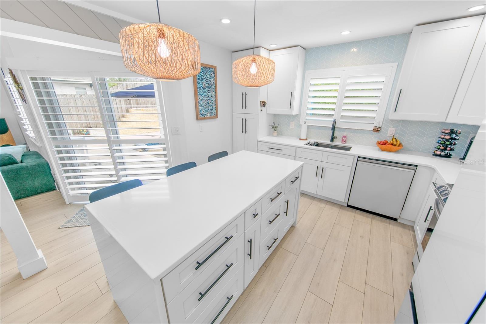 4009 S PENINSULA DR, WILBUR BY THE SEA, FL, 32127