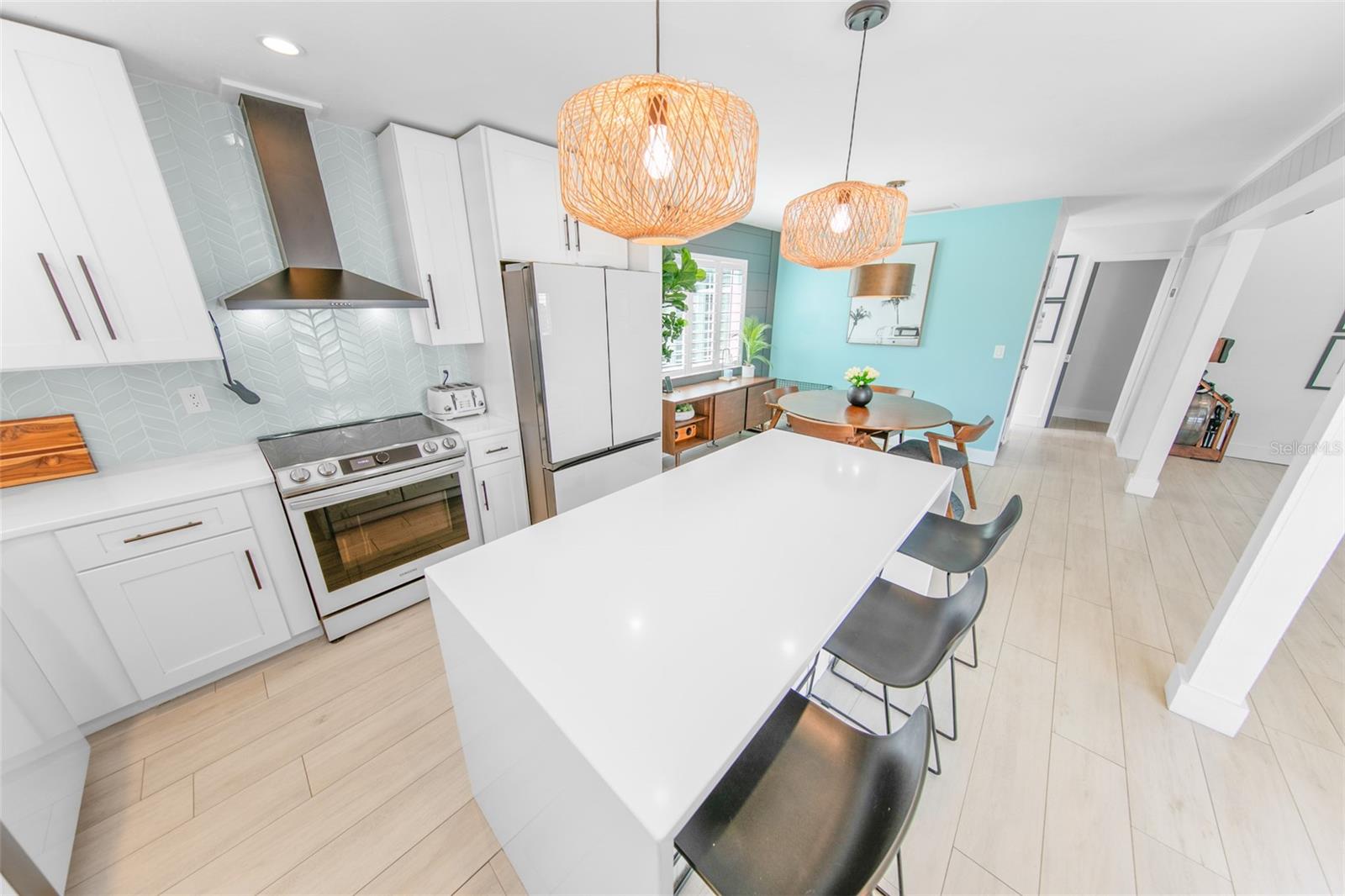 4009 S PENINSULA DR, WILBUR BY THE SEA, FL, 32127