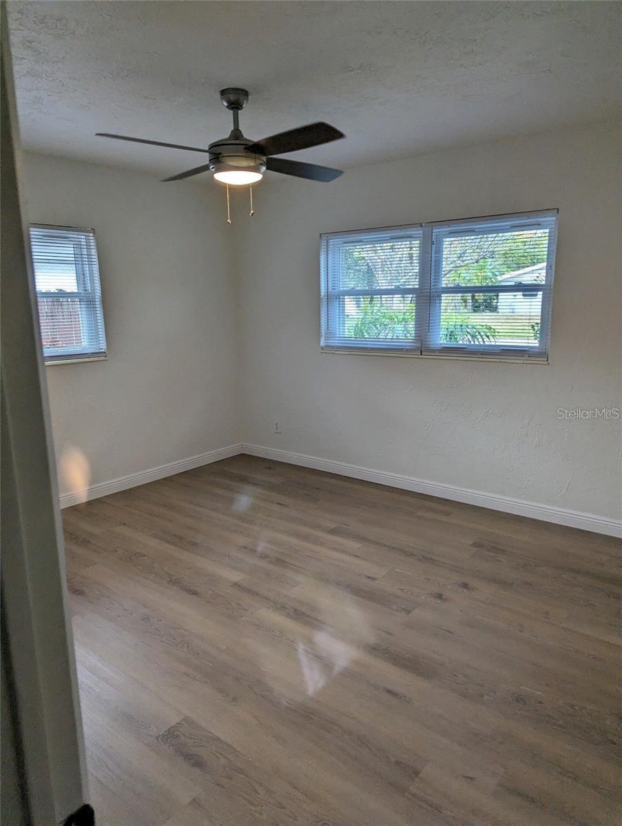 482 41ST AVE N, ST PETERSBURG, FL, 33703